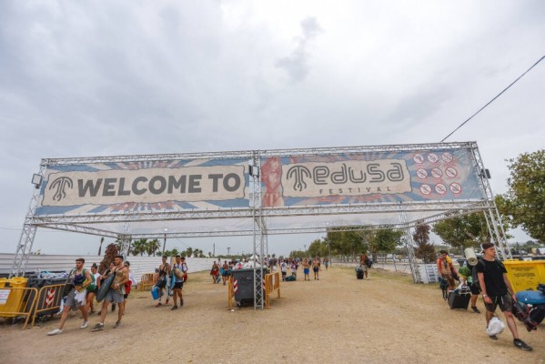 Cinco personas permanecen hospitalizadas por el derrumbe en el Medusa al presentar fracturas