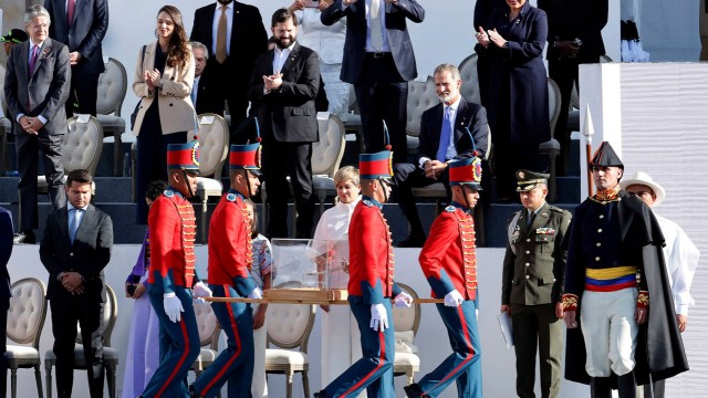 De ofendiditos, reyes y espadas