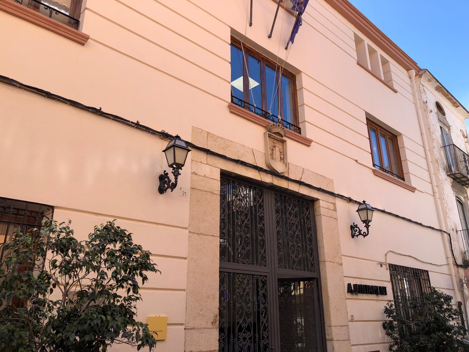 El Ayuntamiento de Alcalà-Alcossebre licita el plan de eficiencia energética para edificios municipales 