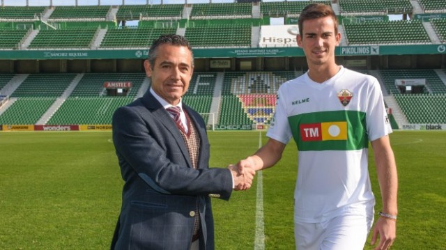 Con Fabián Ruiz y Borja Valle, el Elche agota sus posibilidades de reforzarse