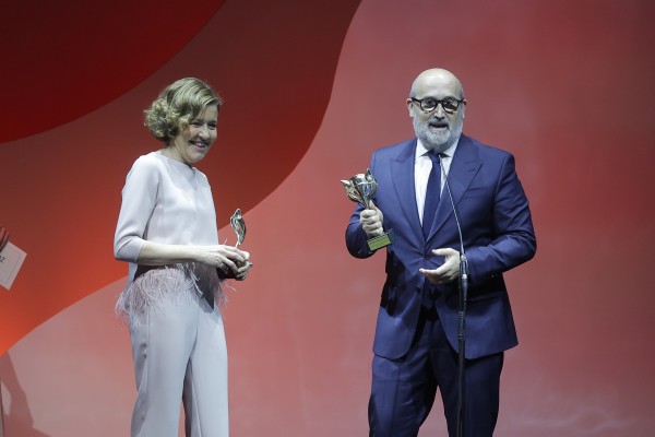 Los Feroz premiarán por primera vez a los guionistas de series