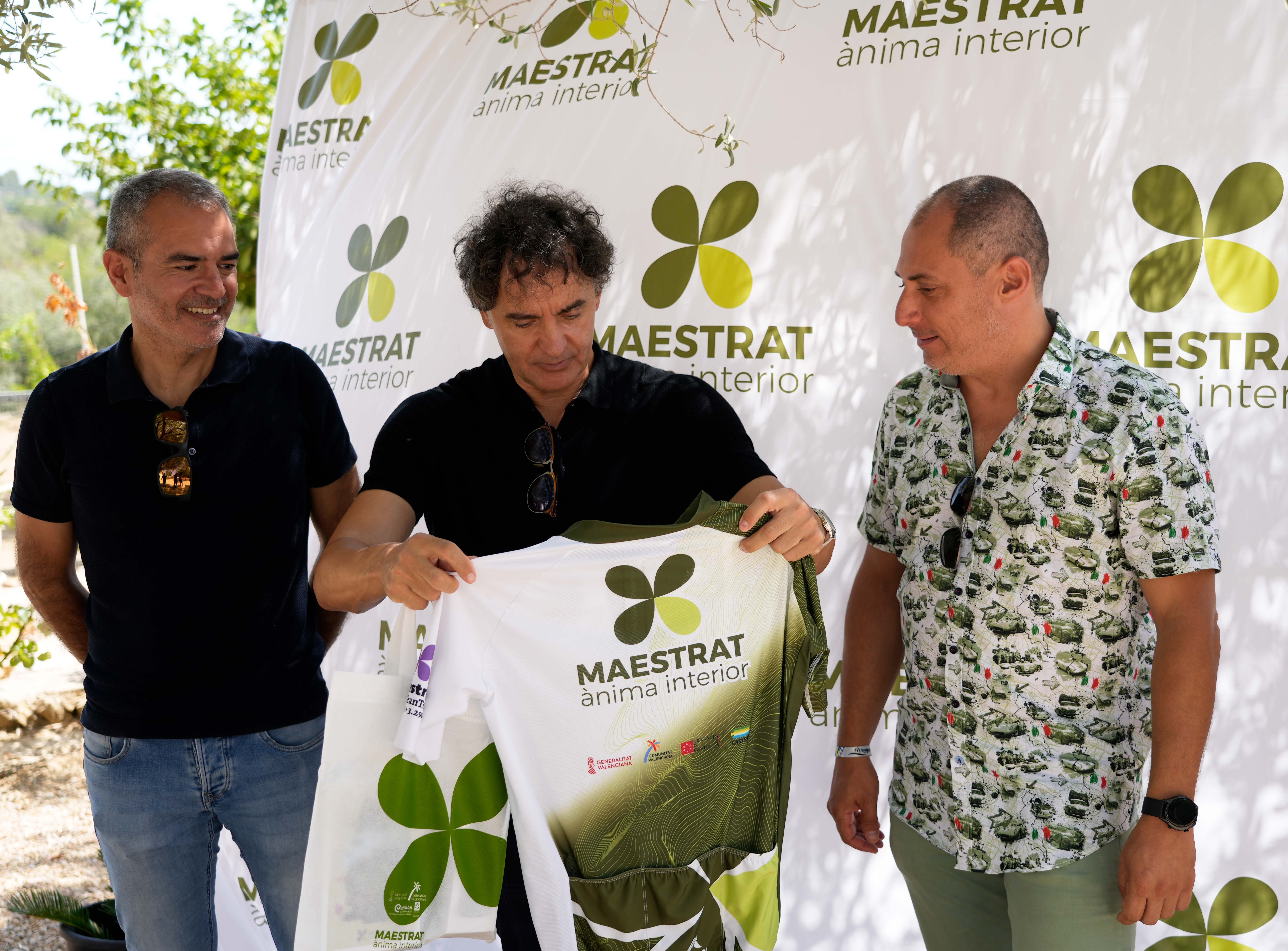 Colomer apuesta por el cicloturismo como producto emergente y sostenible en Castellón