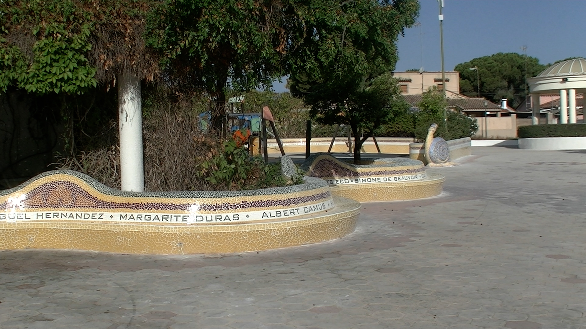 Rehabilitan el Espai Tarrazona de l'Eliana tras 20 años sin remodelaciones