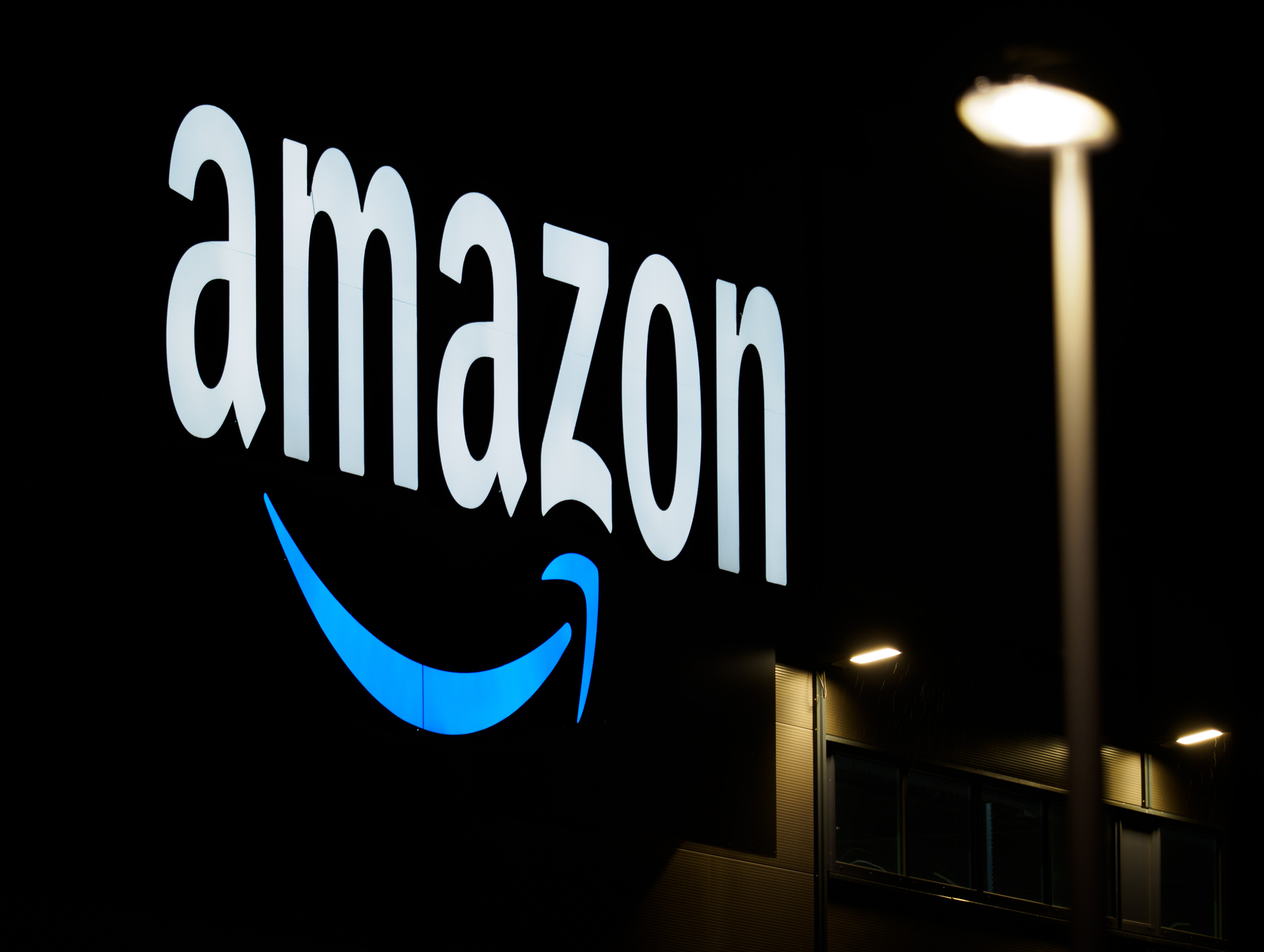 Inspección de Trabajo de Cataluña sanciona a Amazon España con 3,2 millones de euros
