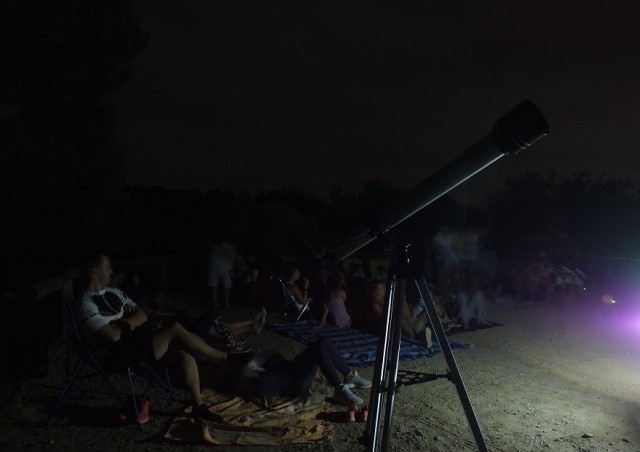 La Luna llena deslucirá este año la visión de las Perseidas, cuyo pico se alcanzará viernes y sábado
