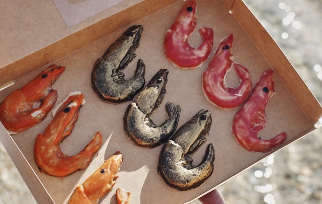 Tres gastroexperiencias en el Mar Menor: trampantojos de chocolate, pesca tradicional y el cultivo de algas