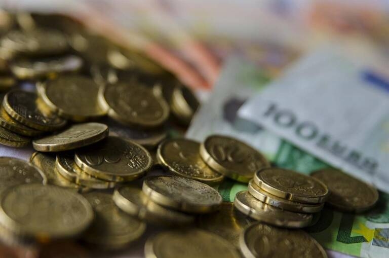 La subida de los salarios en las grandes empresas se modera al 2,9 % en junio
