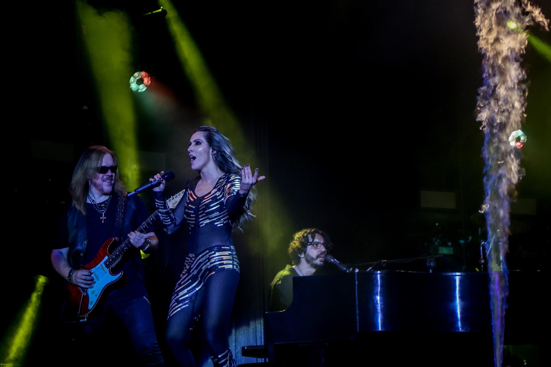 La promotora de la gira de Malú acusa a la organización del SOM Festival de cancelar su concierto