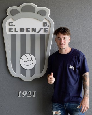 El Eldense incorpora al lateral Xavi Estacio 
