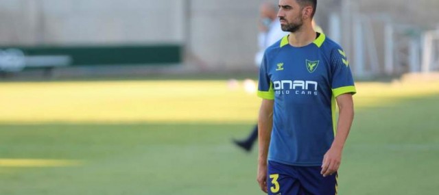 El UCAM CF da la baja a Viti, quien se marcha tras tres temporadas 