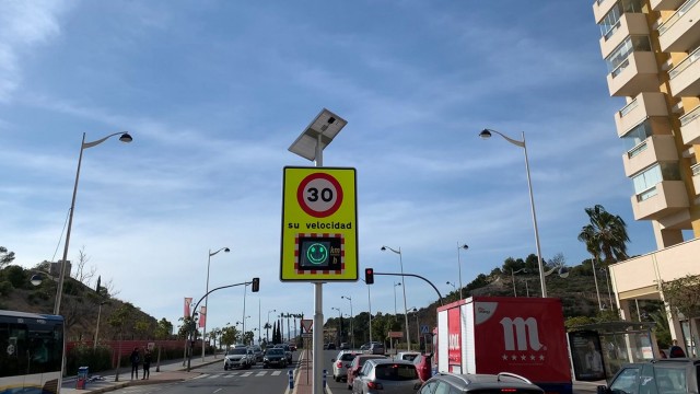 Benidorm logra reducir un 28% la velocidad media de los vehículos con los controladores didácticos