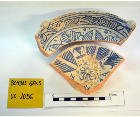 Bombas Gens desvela tras las excavaciones azulejos góticos y restos de la Guerra Civil


