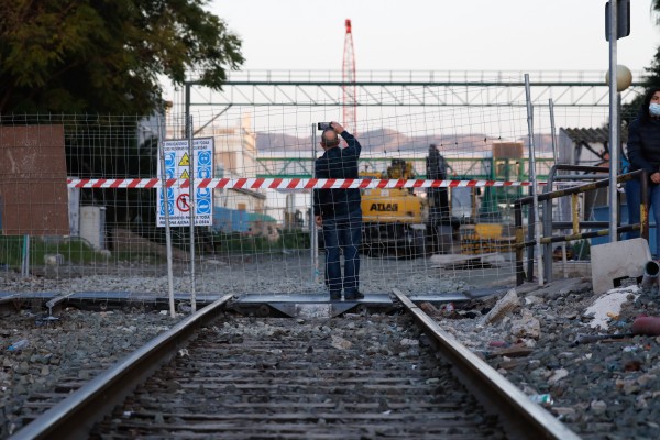 El paso subterráneo de El Rollo queda cortado este martes por las obras del soterramiento