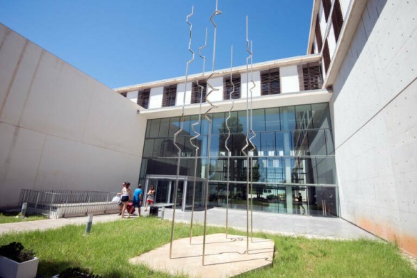 Sanidad prepara ya la reversión del Hospital de Dénia