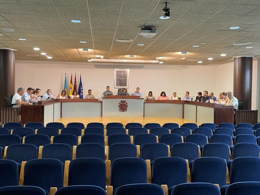 La carretera RMF-34, conocida como la del antiguo aeropuerto, deberá poner de acuerdo a San Javier y Los Alcázares para su reposición