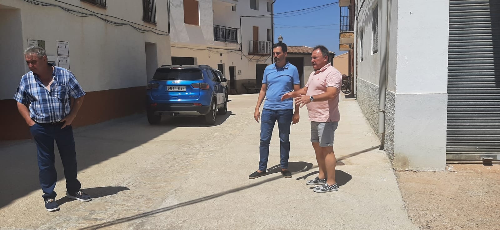 La Diputación supervisa el avance de los proyectos financiados por el Plan 135 en Torrechiva y Cortes de Arenoso
