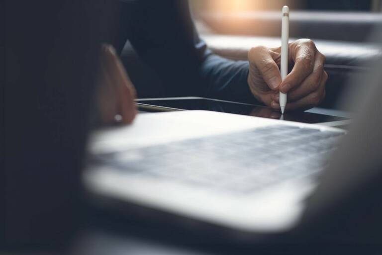 La AVI e Inndromeda colaborarán para impulsar las tecnologías innovadoras en empresas
