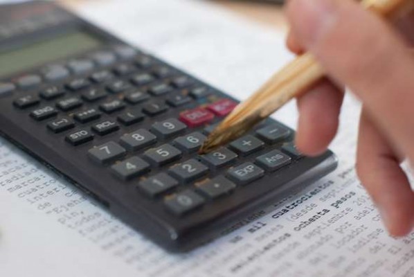 Un profesor valenciano recibe por error 451.000 euros de más en su nómina y los devuelve

