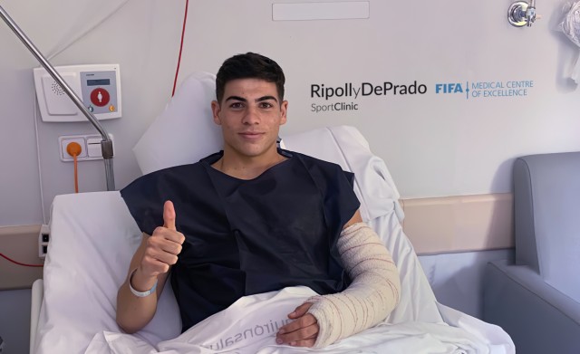 Nico Espinosa podrá regresar a los entrenamientos en dos semanas gracias a una férula de protección