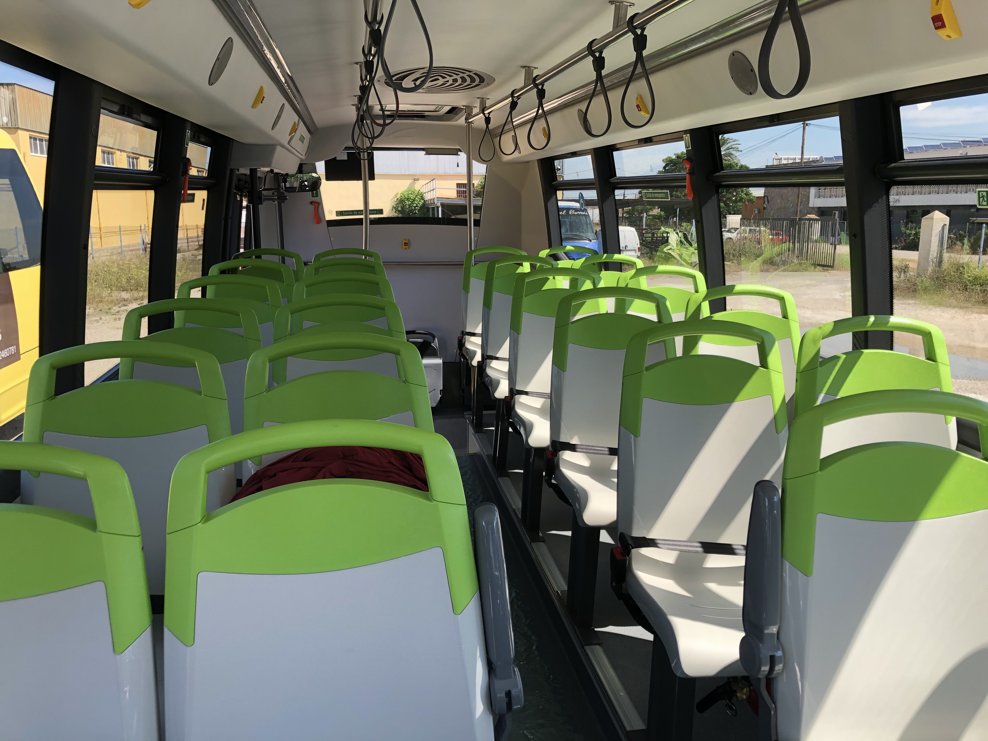 Xàtiva ampliará el servicio de autobús con una línea en las áreas comerciales los fines de semana
