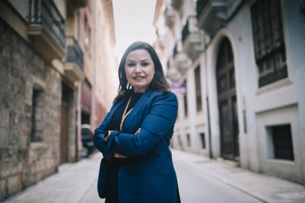 La Conselleria de Economía concede ayudas a la ASECAM para mejorar la competitividad industrial 