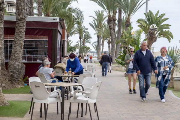 El alza de los costes y la falta de personal lastran a la hostelería del Mar Menor