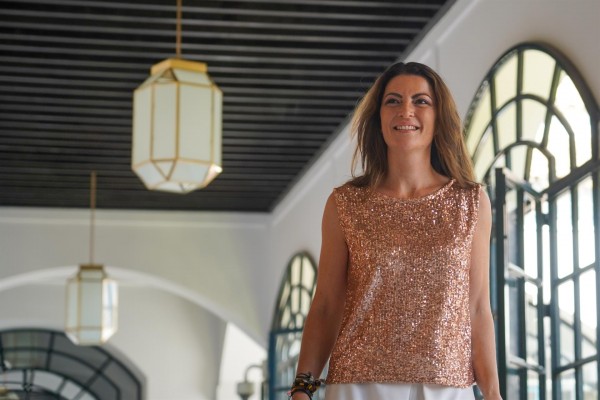 Macarena Olona firma su renuncia al acta de diputada en el Parlamento de Andalucía