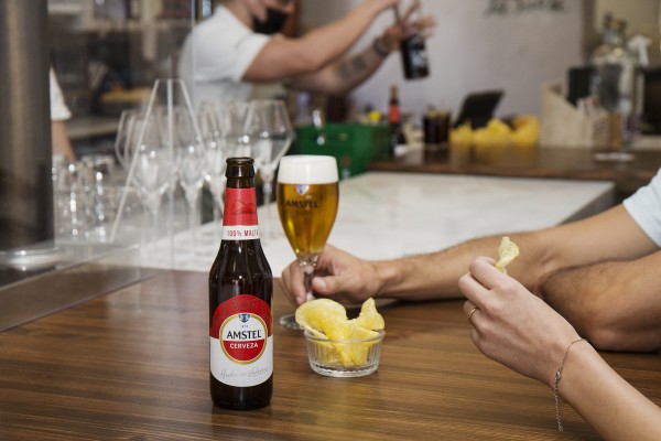 Ciencia, sentido común y maestría cervecera: cómo evitar errores comunes para servir una cerveza 
