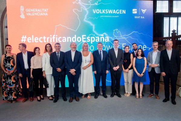 La Generalitat confía en que Volkswagen arañe más ayudas del Gobierno para la gigafactoría