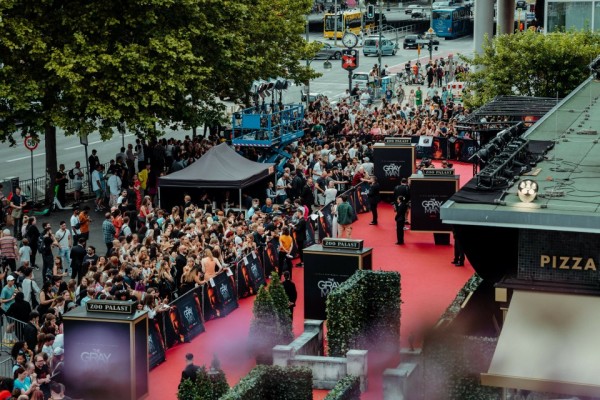 Audi se une a Netflix como marca automovilística oficial en la película “El agente invisible”
