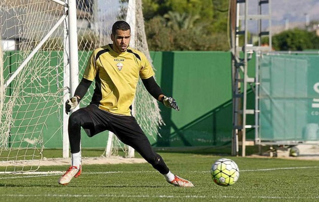 Pol deja el Elche