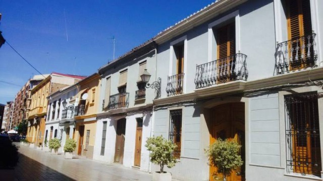 Benimaclet y l'Eixample, los únicos distritos en los que sigue bajando el precio de la vivienda