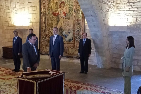 Álvaro García Ortiz promete ante el Rey su cargo como nuevo fiscal general del Estado
