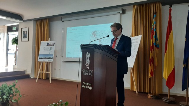 Sanidad ampliará los centros de salud de Orihuela Costa y Guardamar para 'aliviar' a los hospitales de la Vega Baja