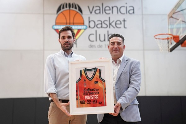 Movistar renueva como partner tecnológico del Valencia Basket
