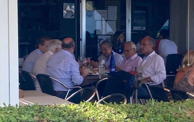 La comida en el Mareny Blau que dará que hablar
