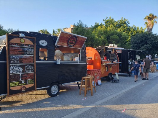  Vuelven a Benissa las 'food trucks' y su ambiente festivo