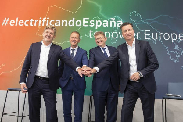 El Gobierno concede 167 millones a Seat para la gigafactoría de baterías de Sagunto
