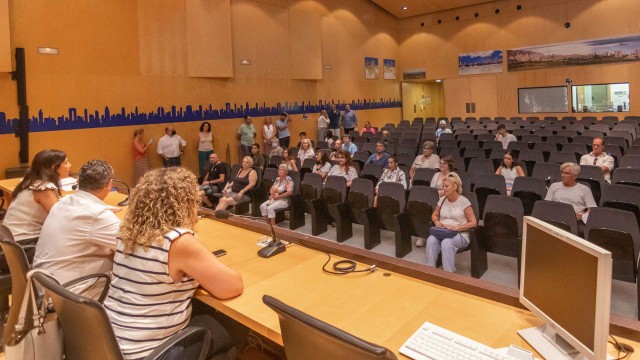 Benidorm contrata durante un año a 28 personas desempleadas con los programas Empuju y Explus