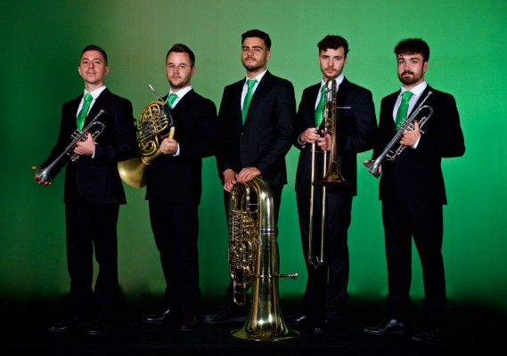 La Universidad de Alicante y Vectalia crean el quinteto de viento Maestoso Brass Ensemble