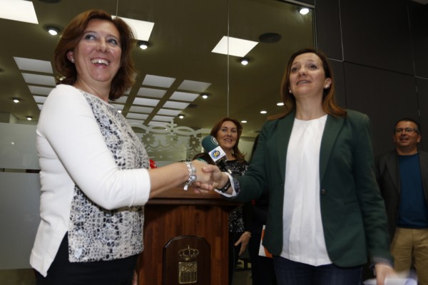 PP y C's justifican el voto de censura en Almoradí: 