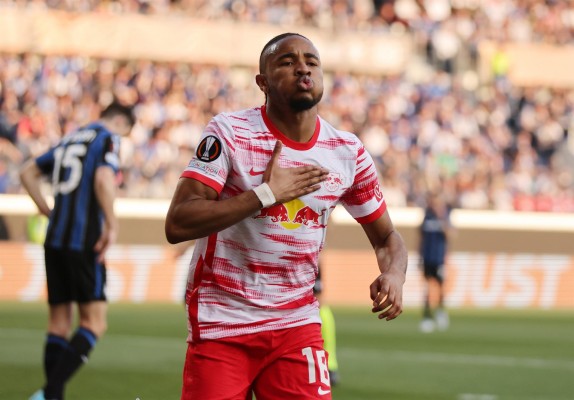 El delantero del Leipzig Christopher Nkunku, elegido Futbolista del Año en Alemania