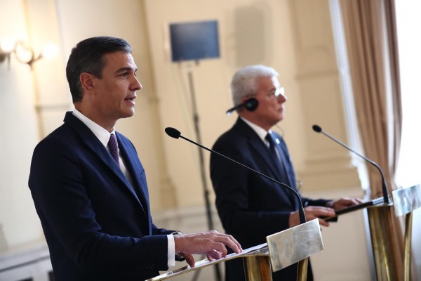 España respalda a Bosnia para entrar en la UE pero pide menos tensión y elecciones con normalidad