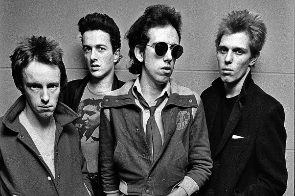 20 años sin Joe Strummer, 43 años con London Calling

