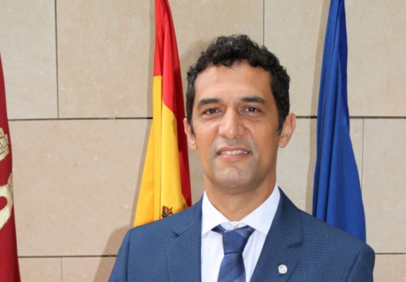 Otra salida en la Consejería de Miguélez: dimite el director general de Universidades