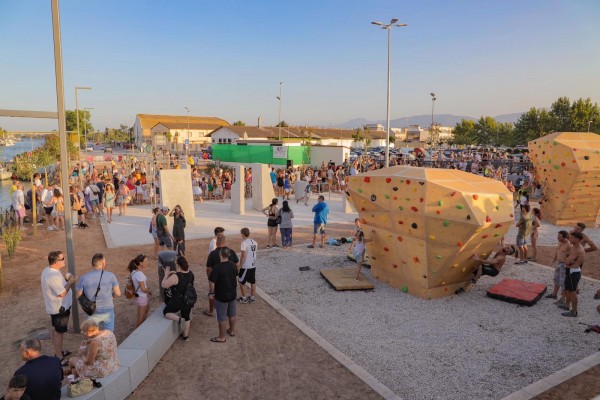  Cullera habilita un nuevo espacio lúdico-deportivo a orillas del río Júcar
