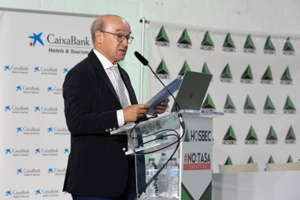 Toni Mayor se queda la parcela hotelera de la SPTCV por 2,9 millones de euros