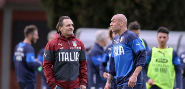 La marcha de Prandelli trunca la cesión de Zaza
