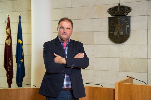 Totana nombra a título póstumo Hijo Predilecto al alcalde Juan José Cánovas