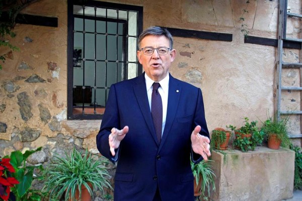 Puig articula un discurso de fin de año difuso y sin una hoja de ruta clara para 2017